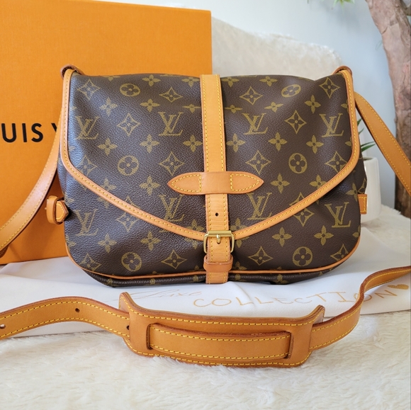 Louis Vuitton Handbags - VERY RARE ❤️Authentic LV Saumur 30 Crossbody/Messenger Monogram